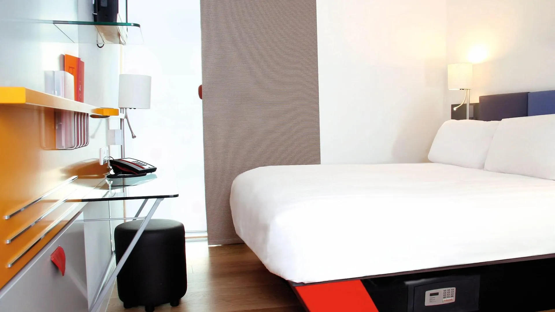 Four Points Flex By Sheraton Cardiff Hotel
