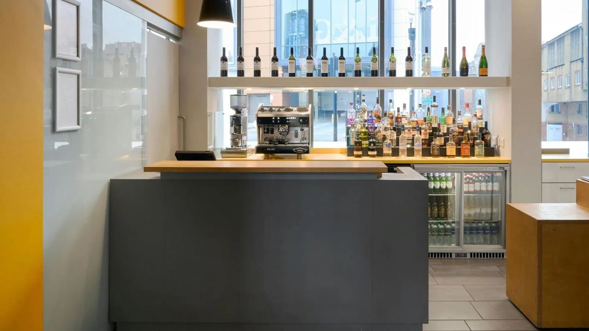 Four Points Flex By Sheraton Кардифф