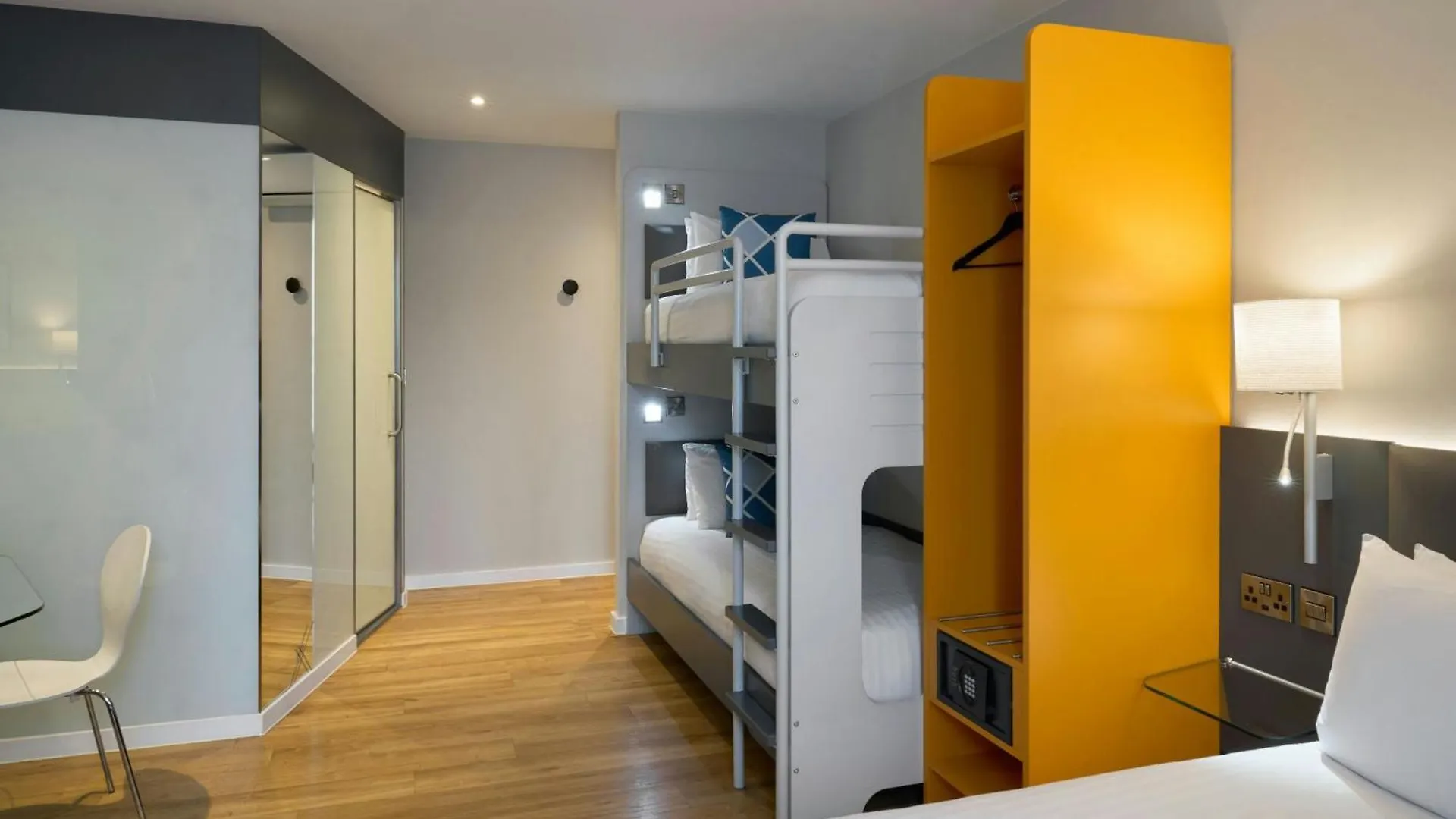 Four Points Flex By Sheraton Cardiff Reino Unido