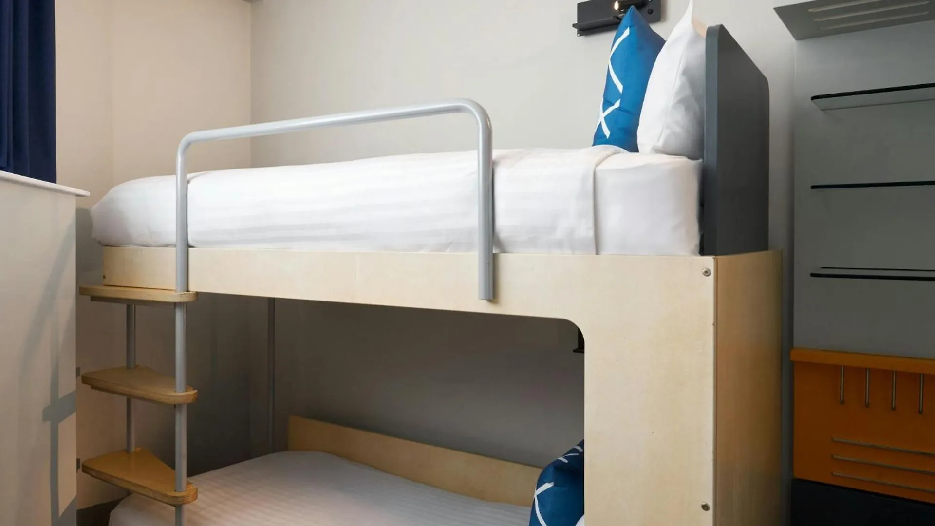 Four Points Flex By Sheraton Cardiff Hotel