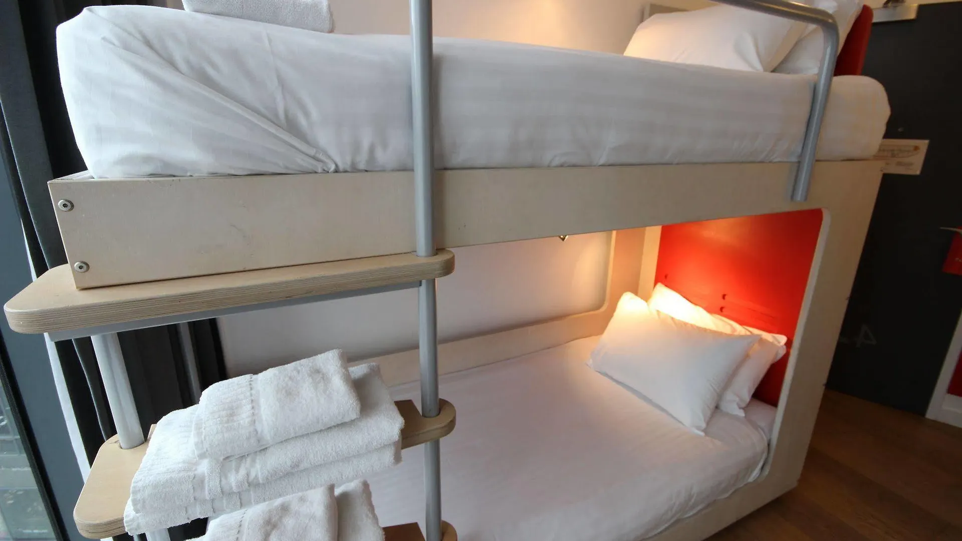 Four Points Flex By Sheraton Cardiff Hotel