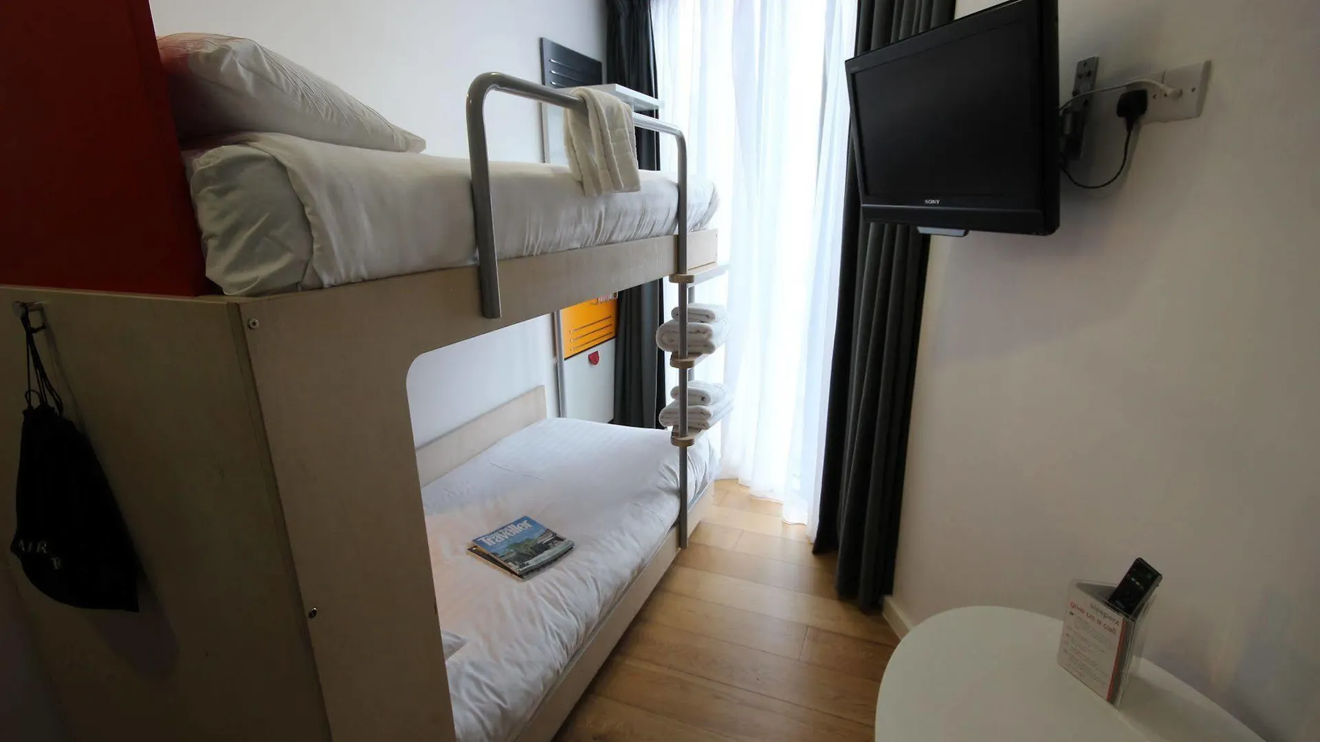 Four Points Flex By Sheraton Cardiff 3*,